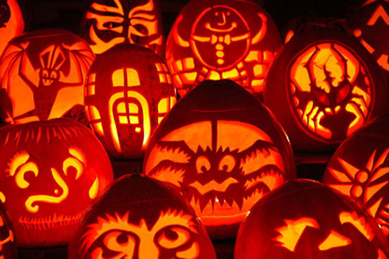 http://greenfoodscorp.files.wordpress.com/2011/10/pumpkin_halloween-carving.jpg